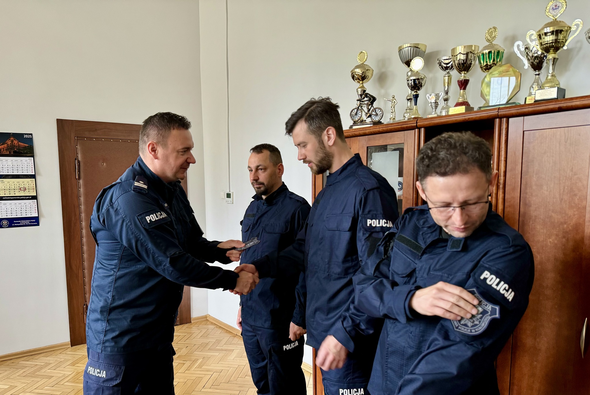 Trzech nowych funkcjonariuszy zasiliło szeregi kołobrzeskiej policji
