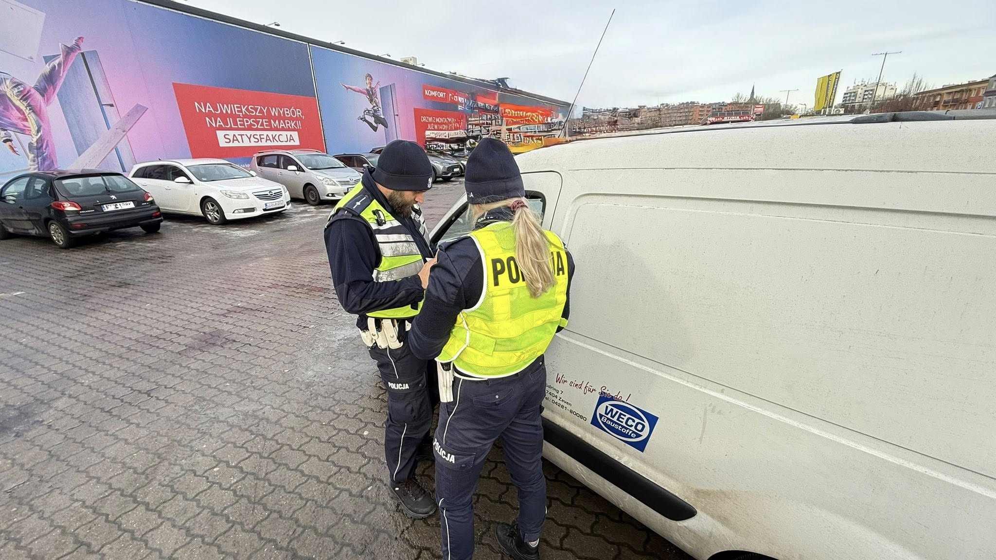 Kołobrzeska policja w działaniach Eco Car