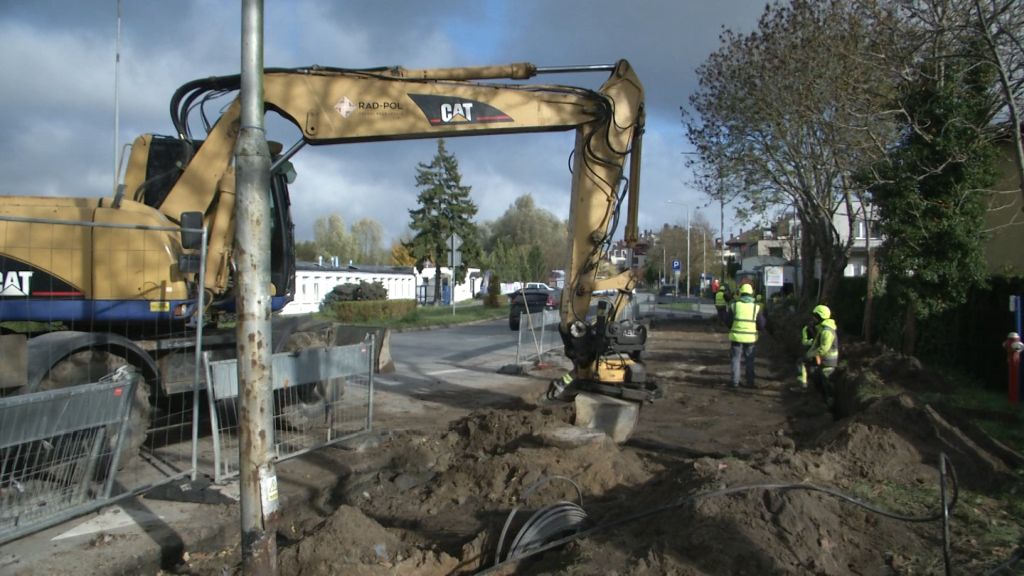 Ruszyła budowa drogi pieszo-rowerowej na ul. Mazowieckiej